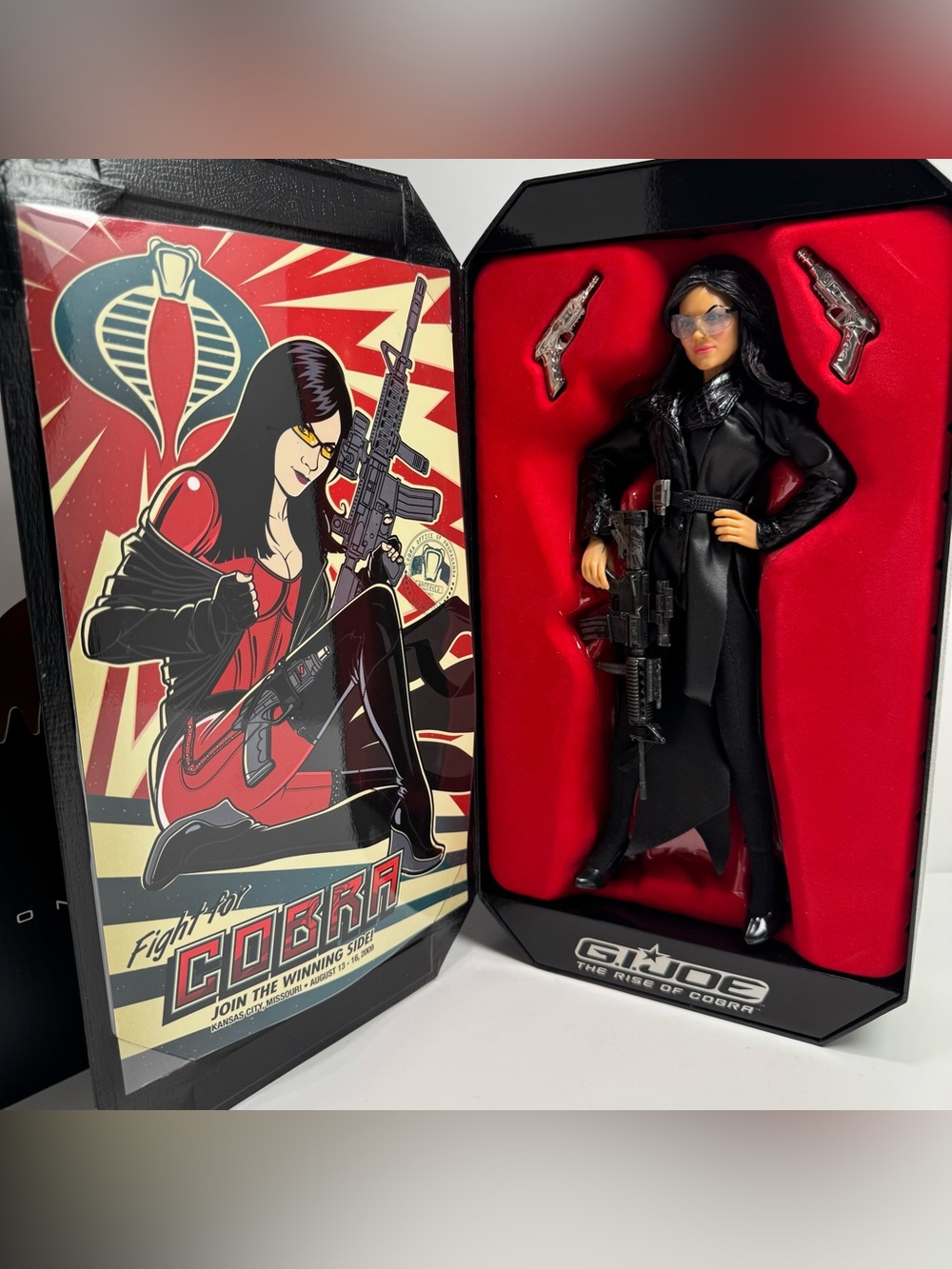 GI Joe Baroness 12” Figure SDCC 2009 Rise of Cobra Collector Box
